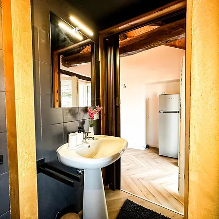 Appartement Del Castello Massino Visconti